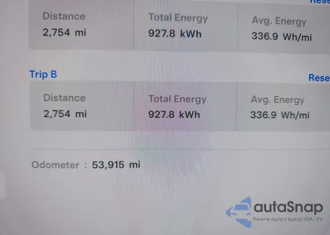 2022 Tesla Model X Plaid Tri Motor All-Wheel Drive z USA, uszkodzony, nr VIN 7SAXCBE65NF356647